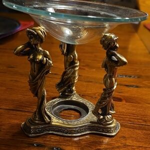 Vintage Baroque Style Wax Melter.